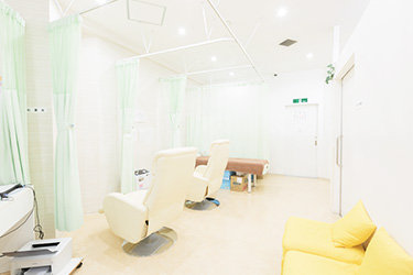 訪問診療特設サイト 監修:みつば会総合クリニック